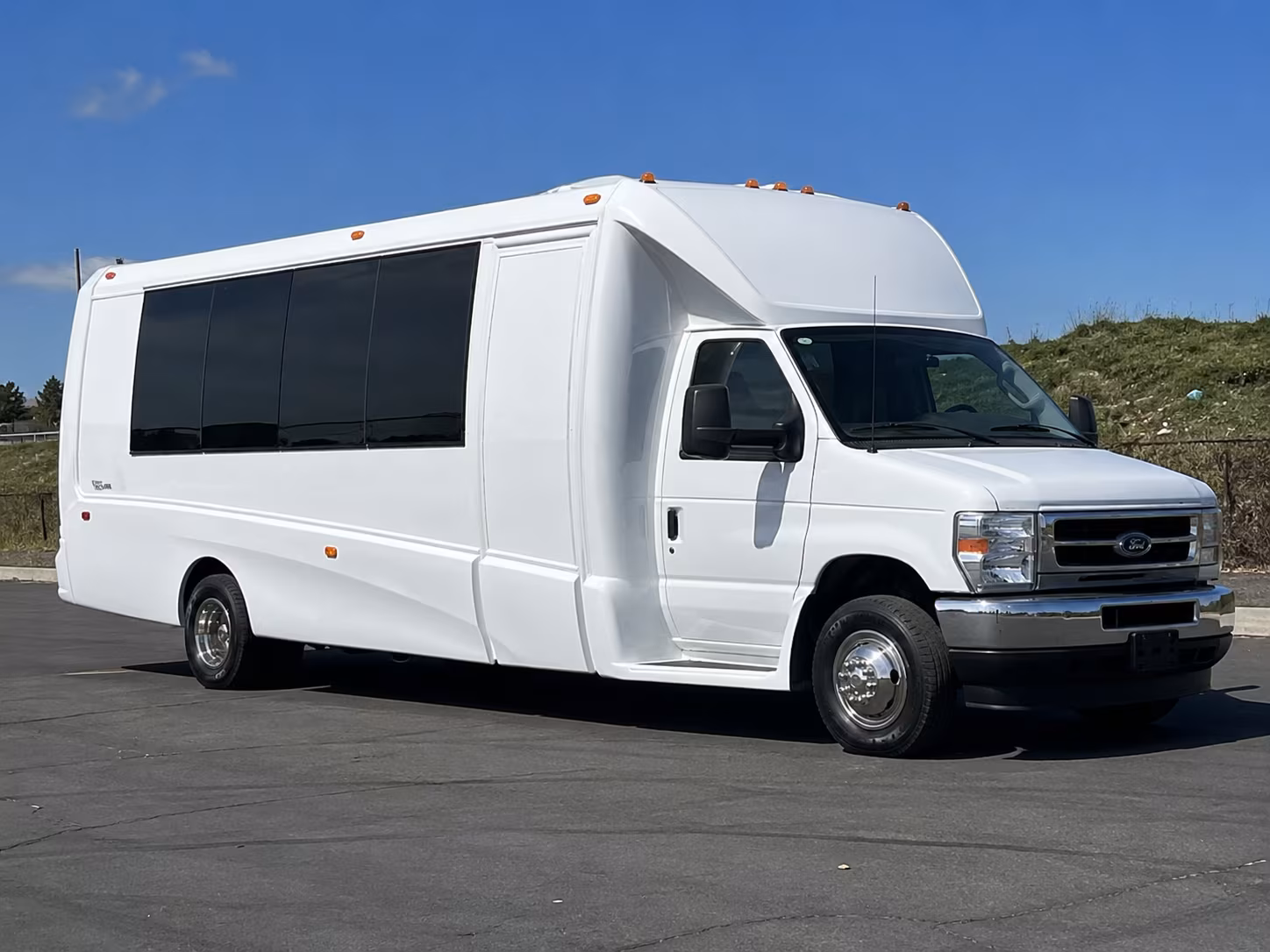book your prom party bus to palazzo grande blossom heath and more
