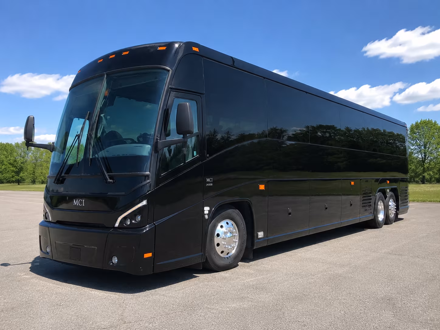 concert bus rentals to freedom hill amphitheatre and beyond