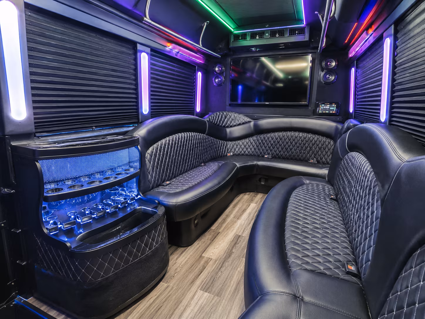 southfield bus rentals